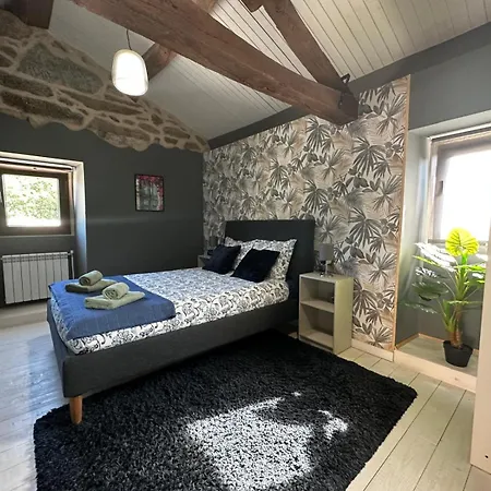 Nyaraló Casa Camu *