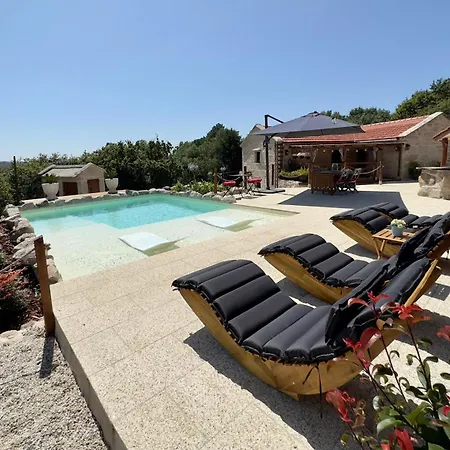 Holiday home Casa Camu *